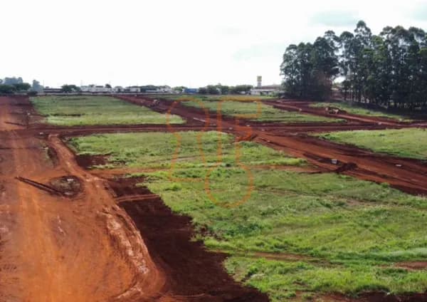 Lote/Terreno em Cascavel - Guarujá
