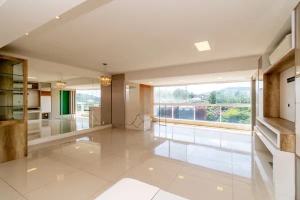 Apartamento com vista panorâmica, 3 Dormitórios, Suíte, Churrasqueira e 2 Vagas