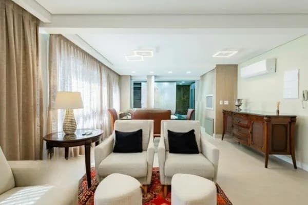 Apartamento Impecável com 3 Dormitórios, suíte e 3 Vagas!
