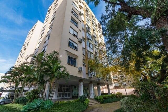 Amplo Apartamento com 106m² Privativos , 3 Dormitórios, Suíte e Garagem