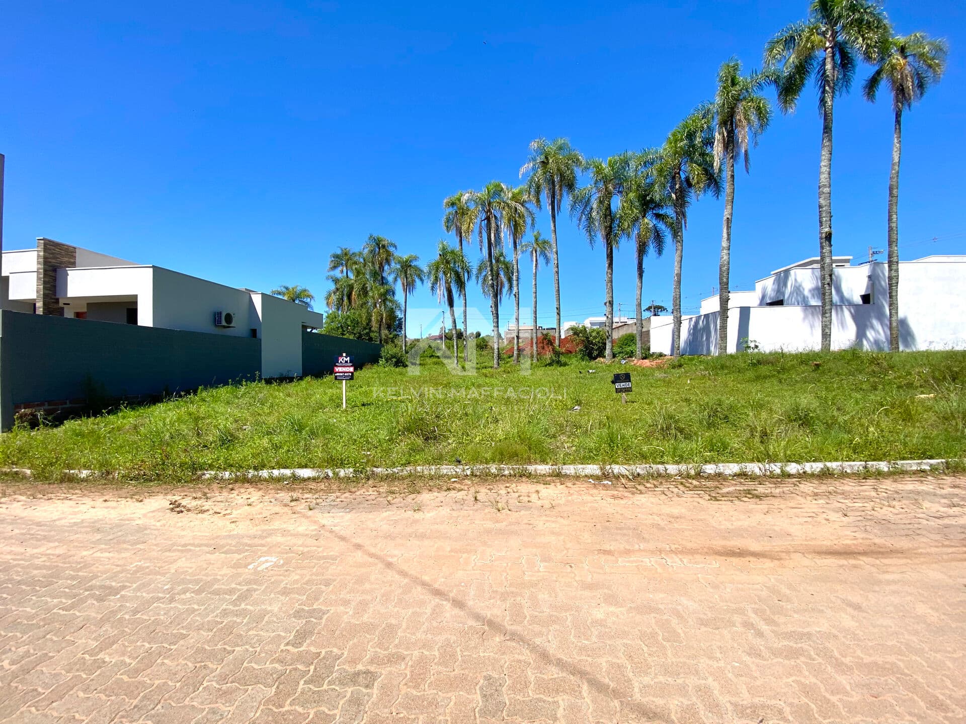 TERRENO PLANO E PRONTO PARA CONSTRUIR / LOT. SÃO FRANCISCO