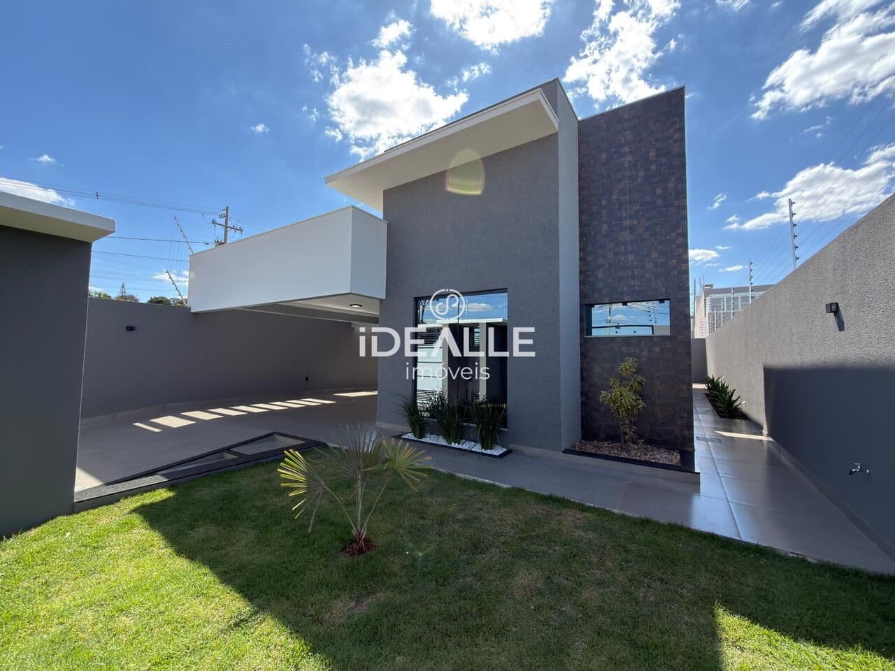 Casa em Jardim Moriá, Rolândia/PR