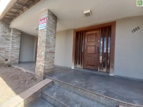 Casa Residencial/ Comercial em Nossa Senhora das Graças, Sete Lagoas/MG