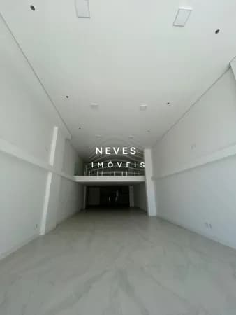 SALA TÉRREA NOVA FRENTE AVENIDA COM MEZANINO 276M2