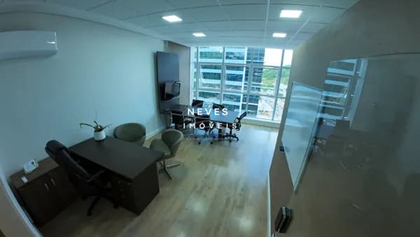 SALA ÁEREA COMERCIAL NO RIVIERA