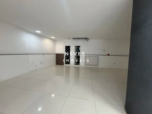 IMÓVEL COMERCIAL SALA TÉRREA QUADRA MAR PARA LOCAÇÃO ANUAL OU VENDA