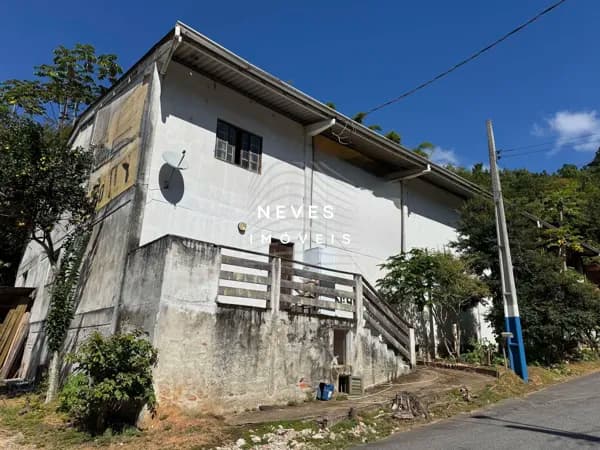 Galpão para Locação no Ariribá em Balneário Camboriú | 468m² | Pé Direito Alto