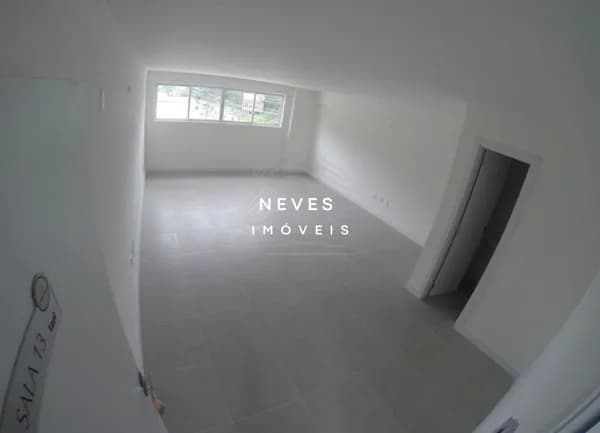 SALA COMERCIAL ÁREA COM VAGA PRIVATIVA