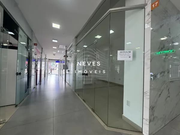 SALA COMERCIAL TÉRREA EM GALERIA LOCAL SEGURO