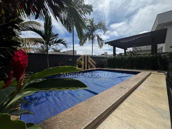 Casa à venda no bairro Condomínio do Lago 1ª Etapa em Goiânia/GO