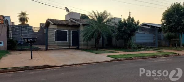 Casa em Dourados - Vila Santa Catarina