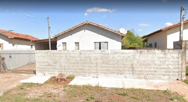 Casa Padrão para Venda em Vila Rosa Dourados-MS