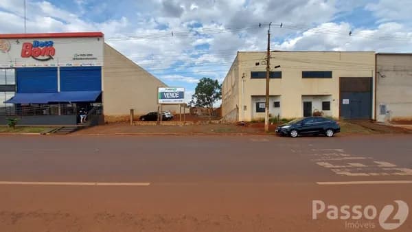 VENDE-SE - TERRENO COMERCIAL COM 1.350 M²