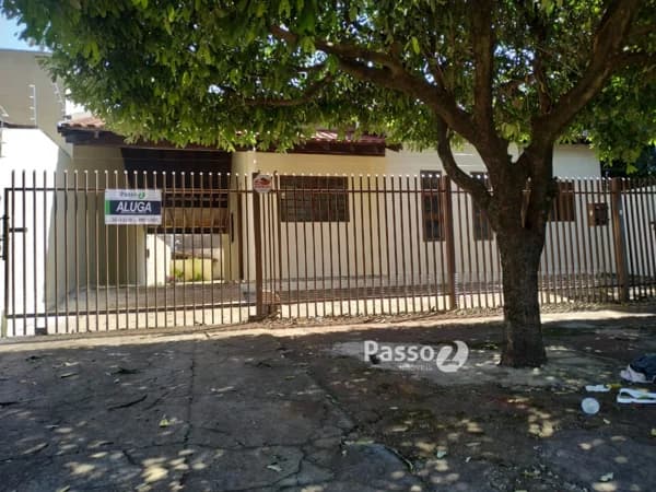 Casa Padrão para Aluguel em Vila Amaral Dourados-MS