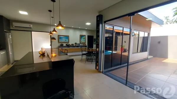 Casa em Dourados - Vila Rosa