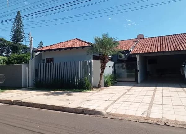 Casa Padrão para Venda e Aluguel em Portal de Dourados Dourados-MS