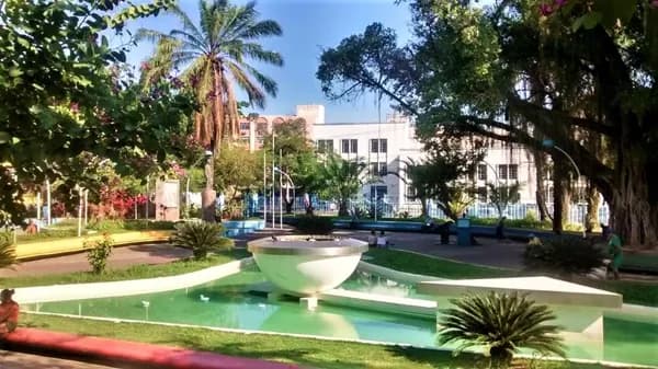 Oportunidade Terreno em CONDOMÍNIO muito bem localizado, junto a todo comércio, no Zé Garoto - SG