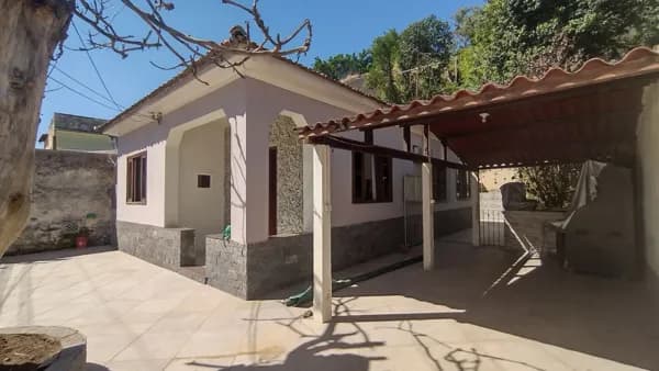 Casa em condomínio no bairro Zé Garoto