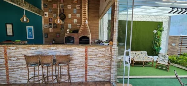 Casa em Cordeirinho a 300 metros da Praia.