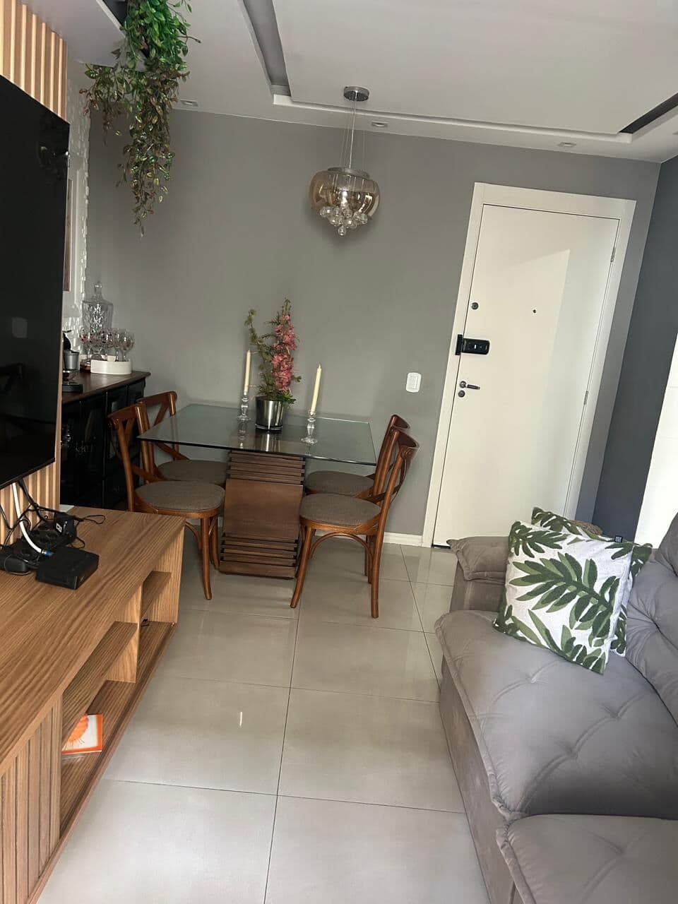 Apartamento no melhor condomínio da região, Jardim Imperial