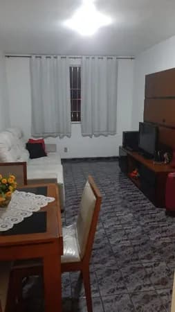 Amplo apartamento de quarto e sala, acesso fácil para Rio e Niteroi.