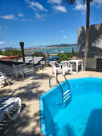 Apartamento frente e vista mar!