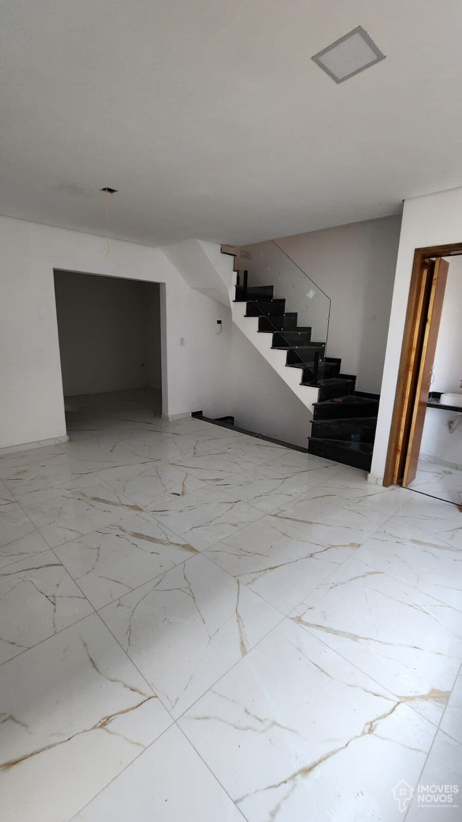 Sobrado em Condomínio 02 Suítes – Vila Matilde