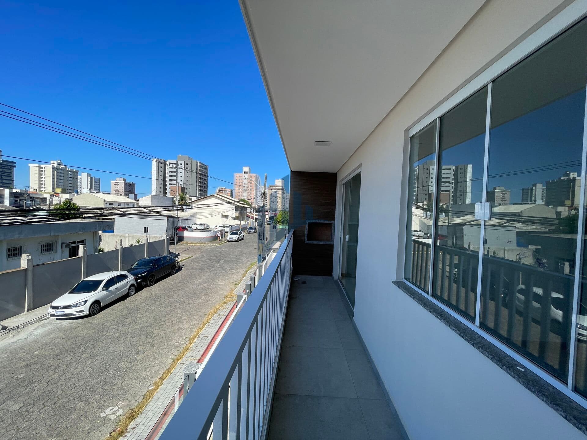 Apartamento pronto no centro de Navegantes-SC