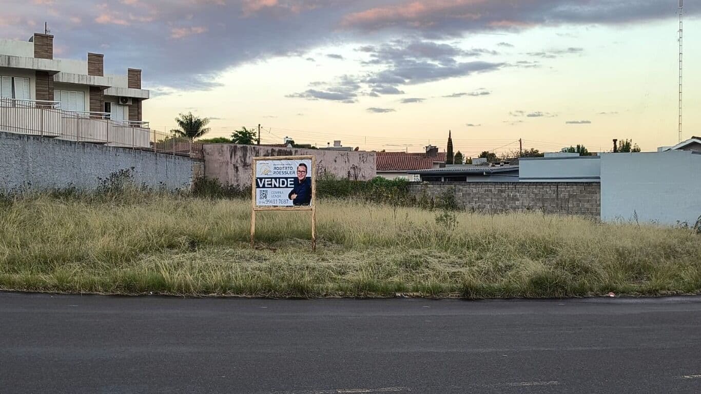 Terreno Comercial/Residencial em excelente localização