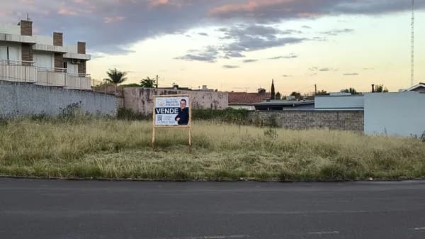 Terreno Comercial/Residencial em excelente localização