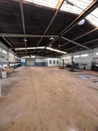 Galpão/Depósito/Armazém em Passos - Serra das Brisas