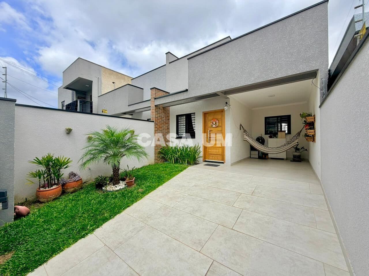 Casa em São José dos Pinhais - Boneca do Iguaçu