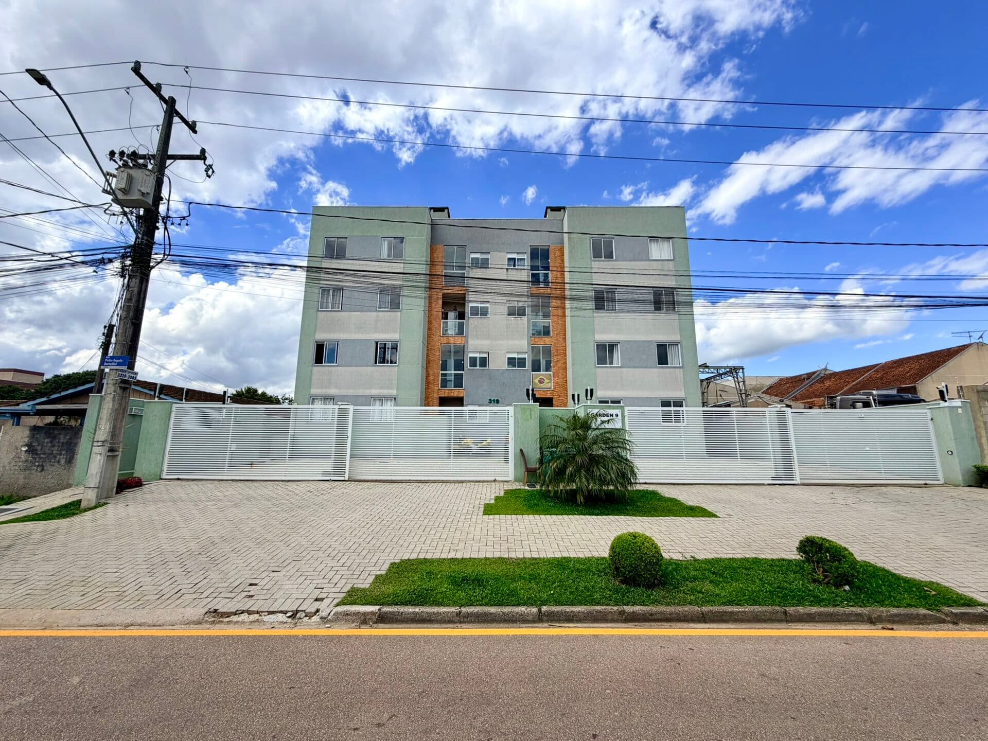 Apartamento em São José dos Pinhais - Cruzeiro