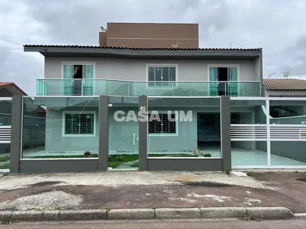 Sobrado em São José dos Pinhais, Costeira