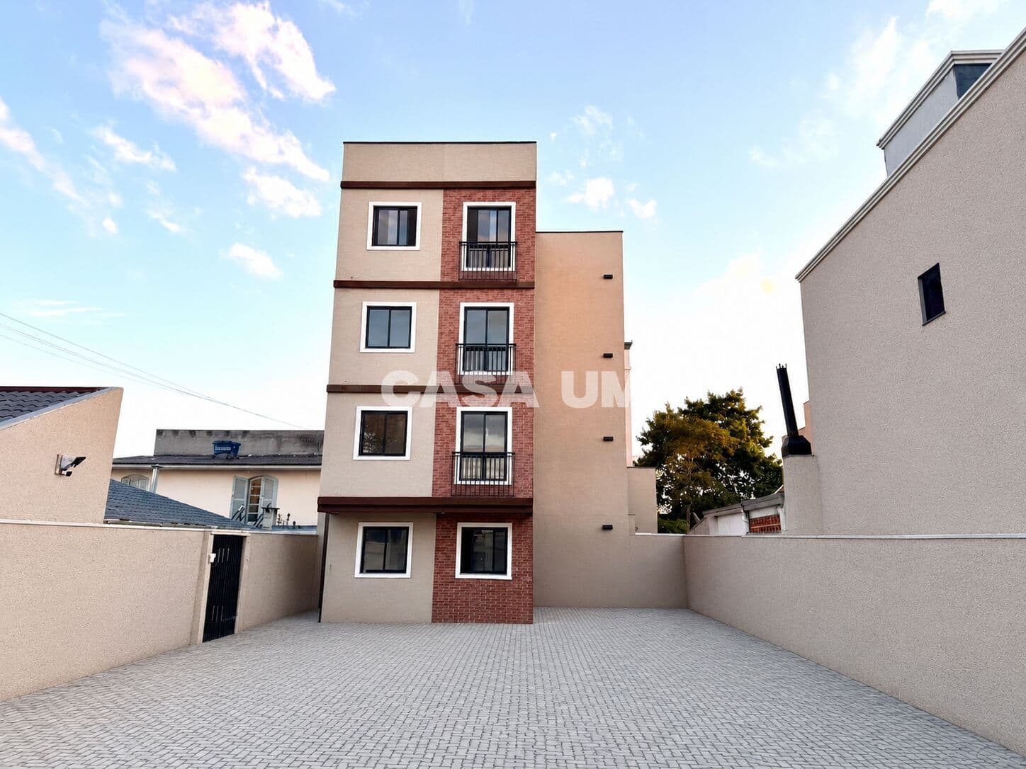 Apartamento em São José dos Pinhais - Boneca do Iguaçu