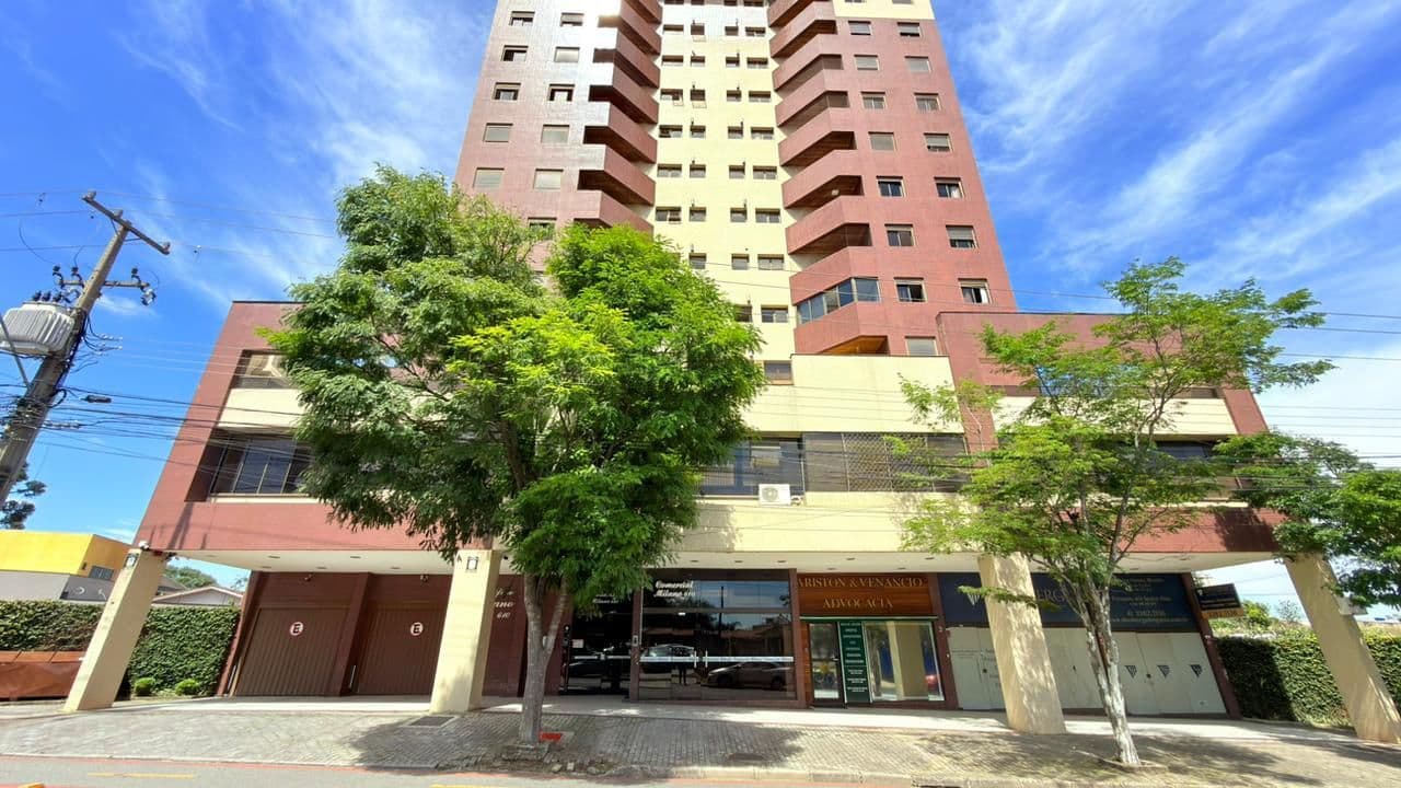 Apartamento em São José dos Pinhais - Três Marias