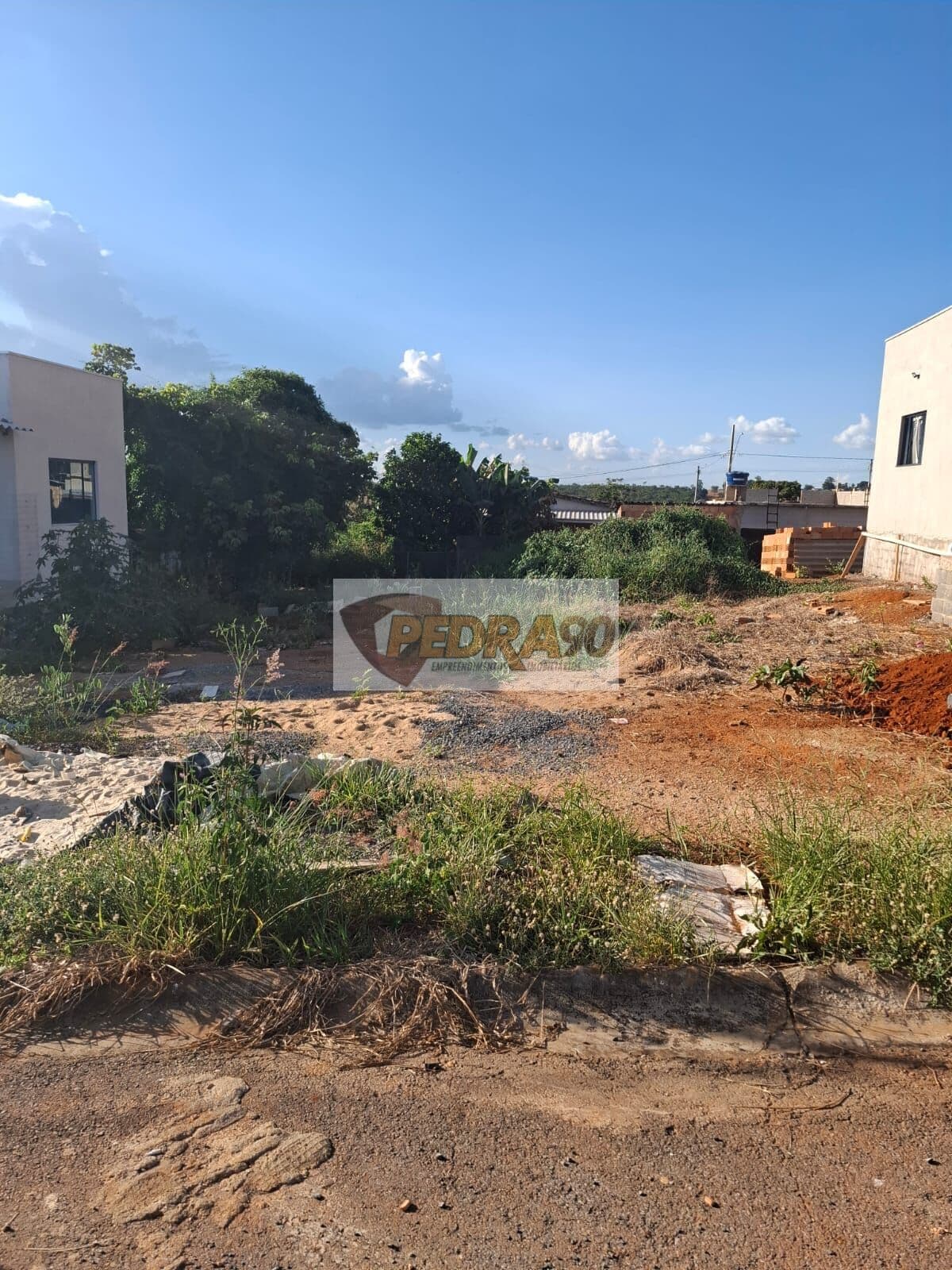 Lote/Terreno em Pimenta - Centro