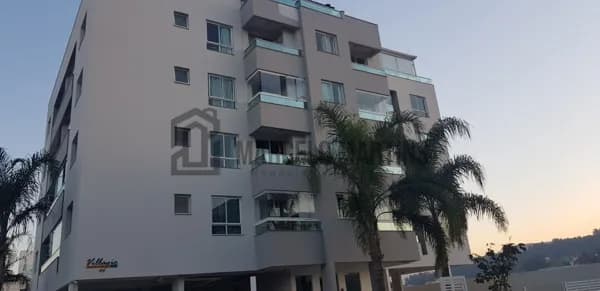 2 Dormitórios Mobiliado com Sacada e Elevador