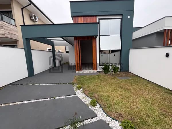 Casa em Palhoça - Nova Palhoça