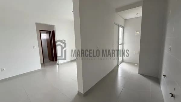 Apartamento 2 dormitórios com Suíte - Sertão do Maruim, São José