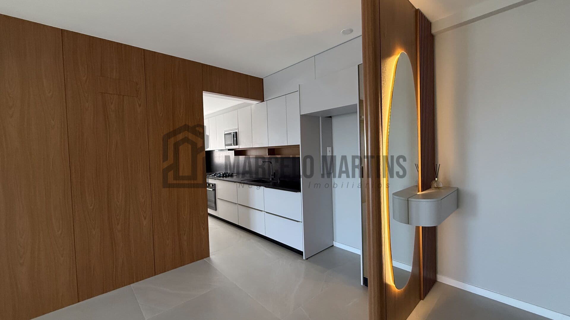 Apartamento semi mobiliado – Pedra Branca | 3 dormitórios e 2 vagas
