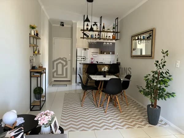 À venda um elegante apartamento no bairro Areias, em São José-SC