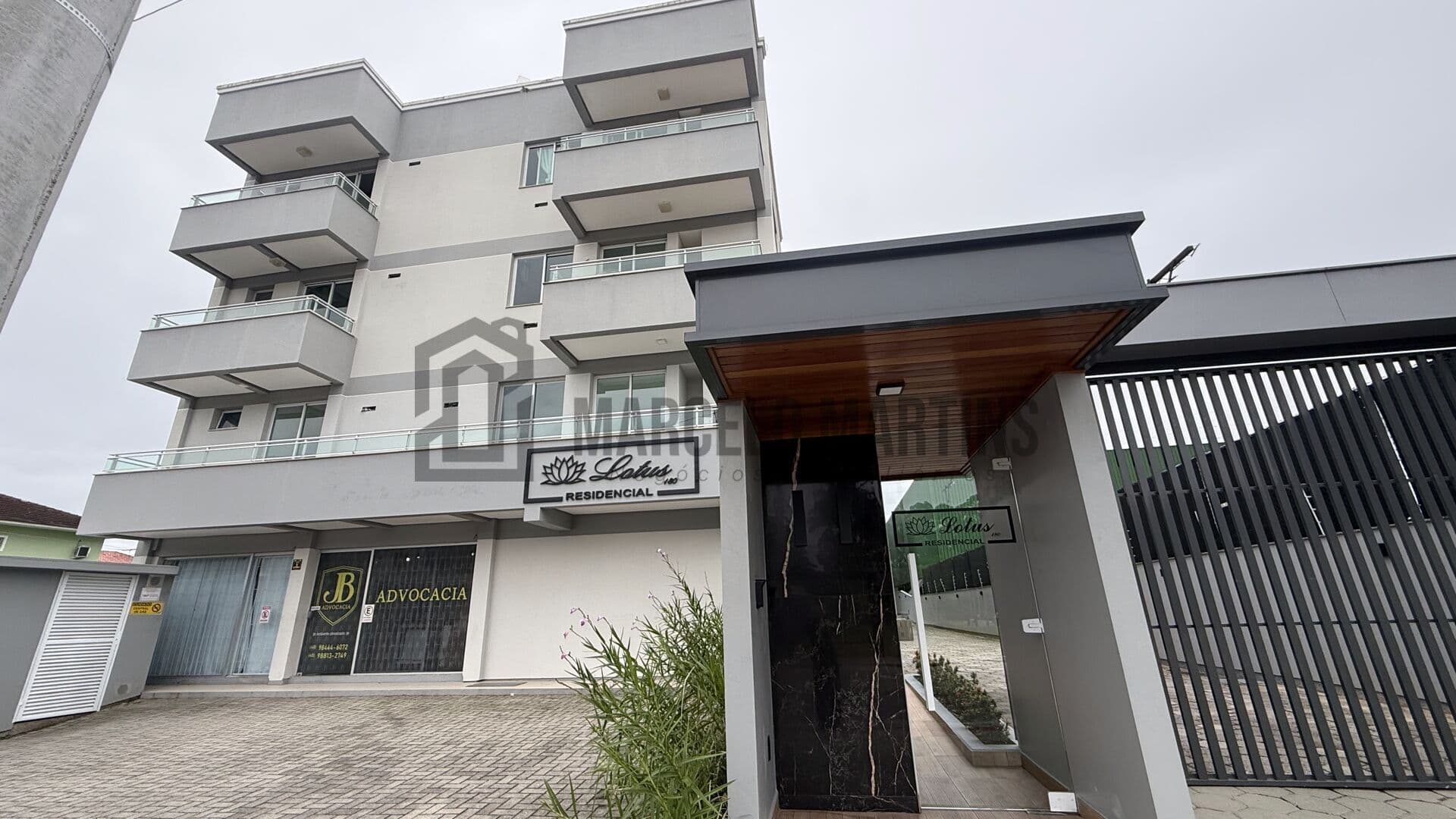 Apartamento 2 dormitórios - Sertão do Maruim, São José