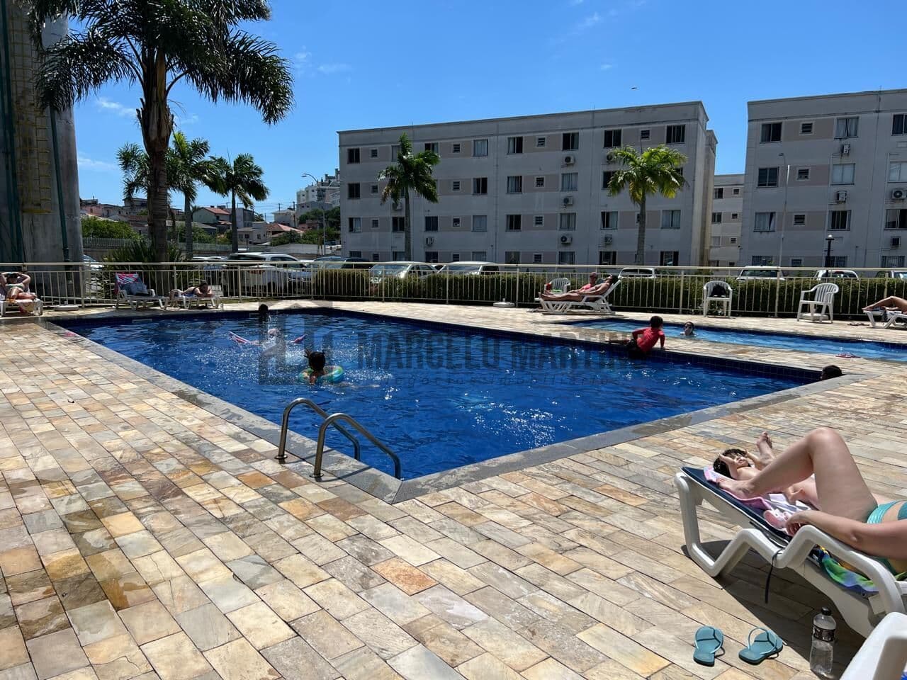 Apartamento em Roçado, São José/SC