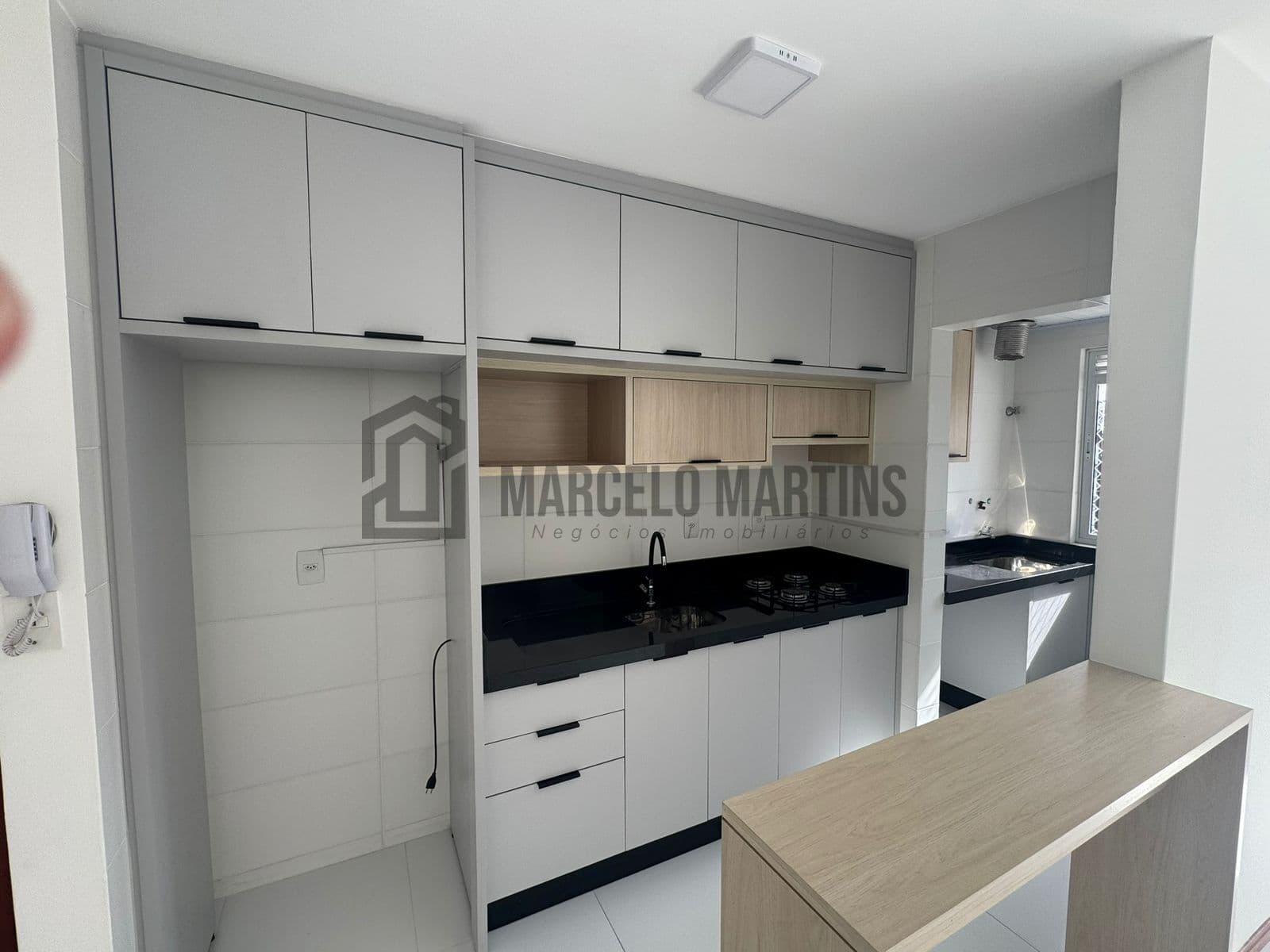 Apartamento Mobiliado com 3 Dormitórios à Venda no Pagani em Palhoça | Condomínio Completo