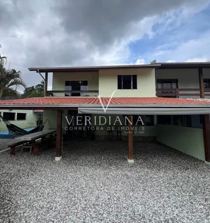 Casa à venda no bairro São Pedro – Brusque/SC.