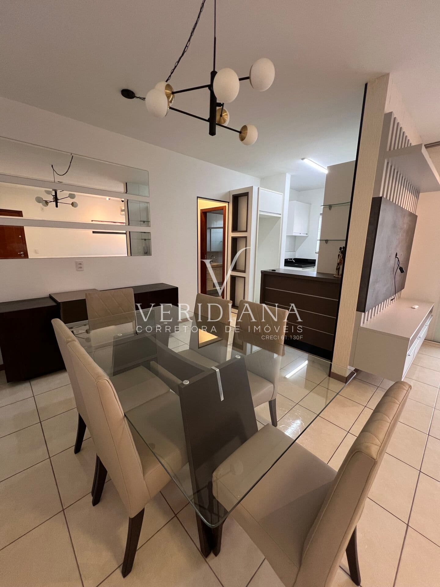 Apartamento semimobiliado com 2 quartos no bairro Dom Joaquim - Brusque/SC