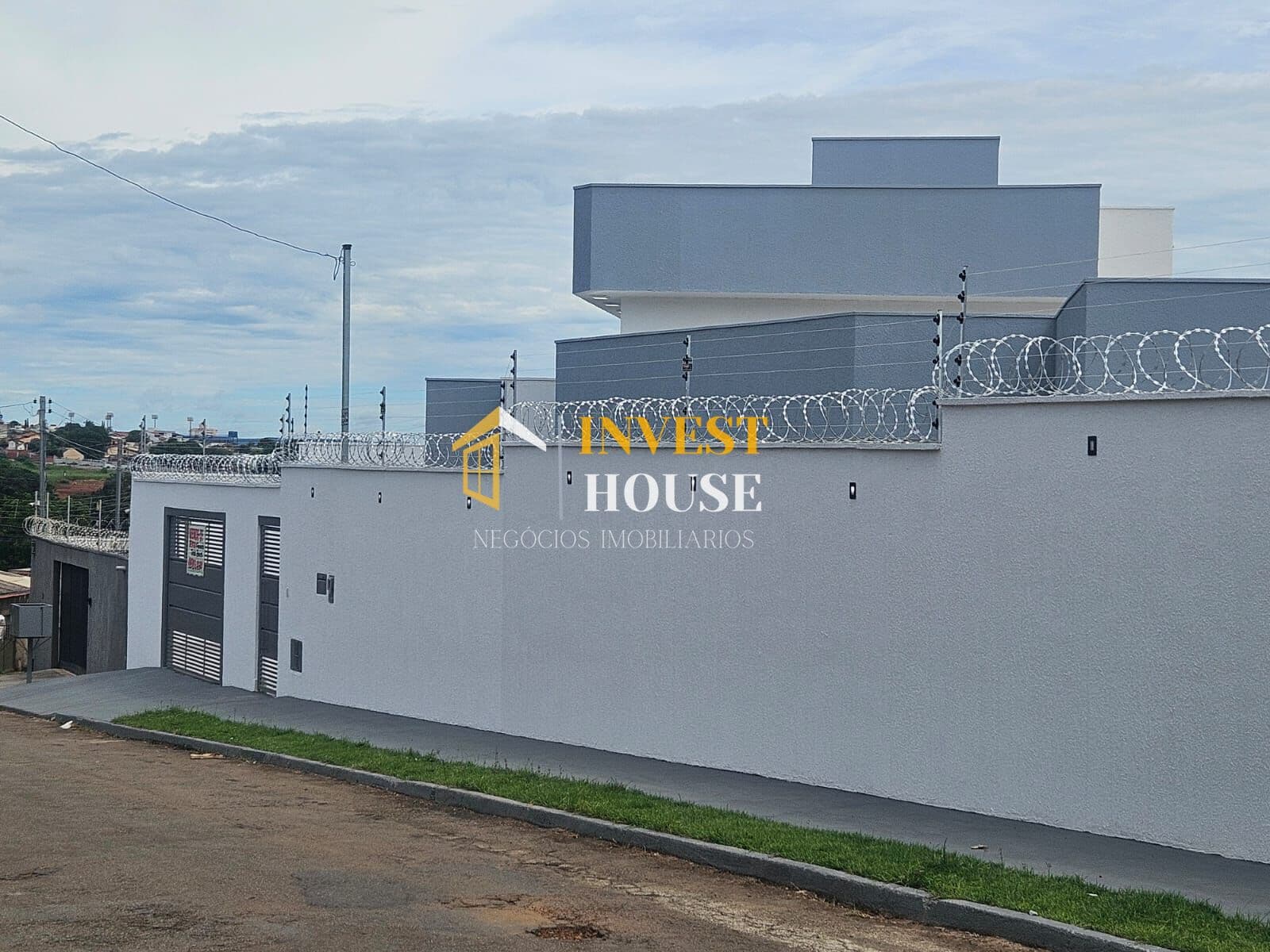 CASA DE 3/4 À VENDA – sem entrada SETOR SUL (3ª ETAPA)
