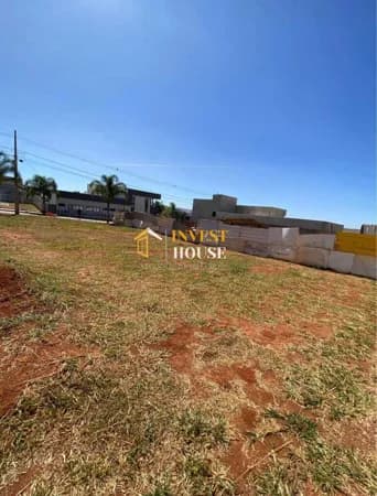 Lote de 360m² no Condomínio Residencial Gaudi