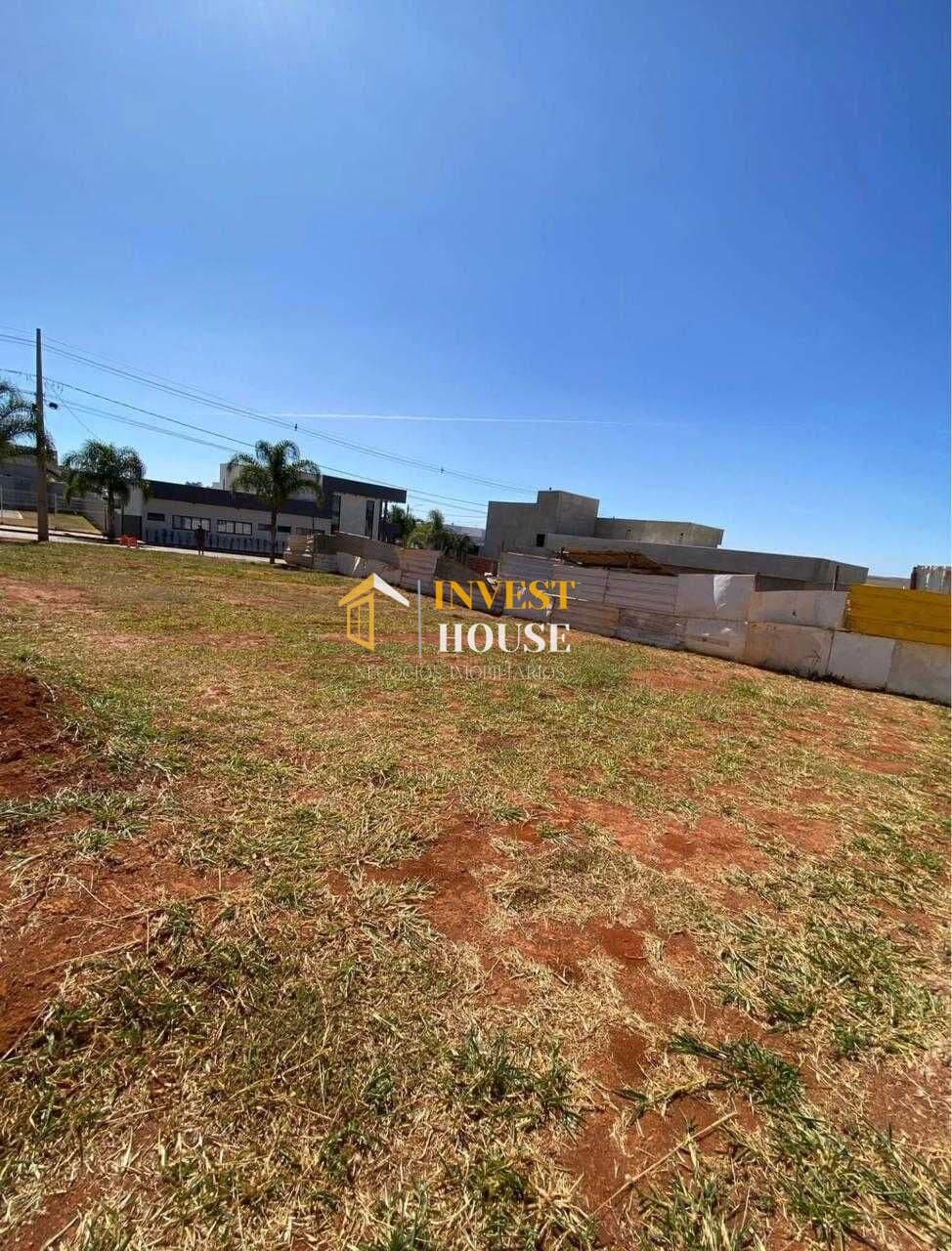 Lote de 360m² no Condomínio Residencial Gaudi